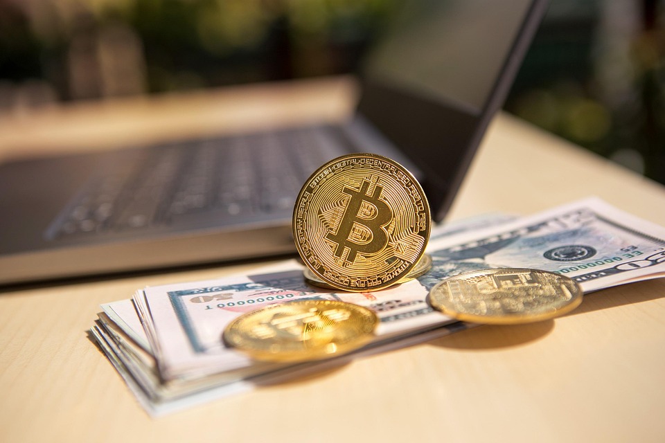 公链Solayer推出USDC结算的金融卡！刷卡有机会获得代币Layer
